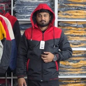 লাল কালো হুডি জ্যাকেট
